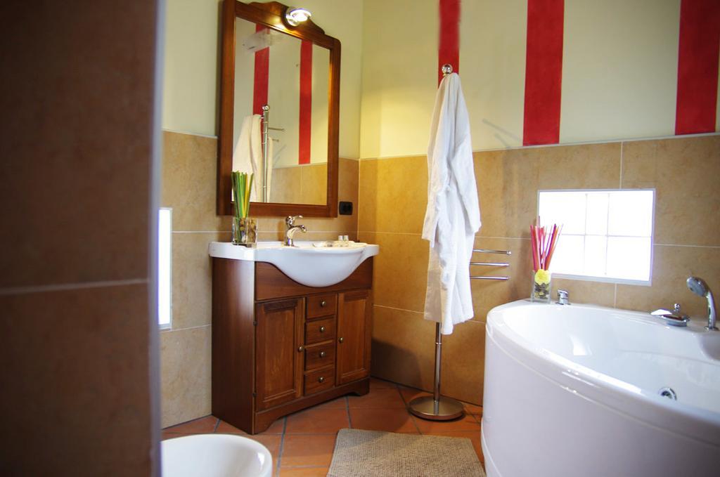 Agriturismo Casa Villi 苏法利诺 外观 照片